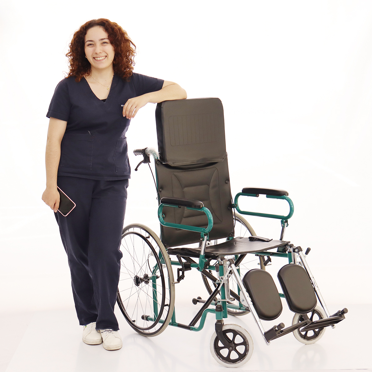 SILLA DE RUEDAS MOD FS902GC-46 FOSHAN - Imagen 3
